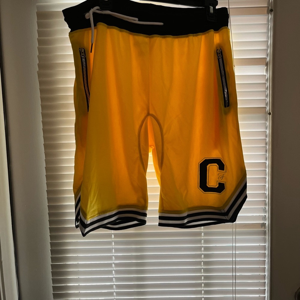 Uni sex basketball shorts